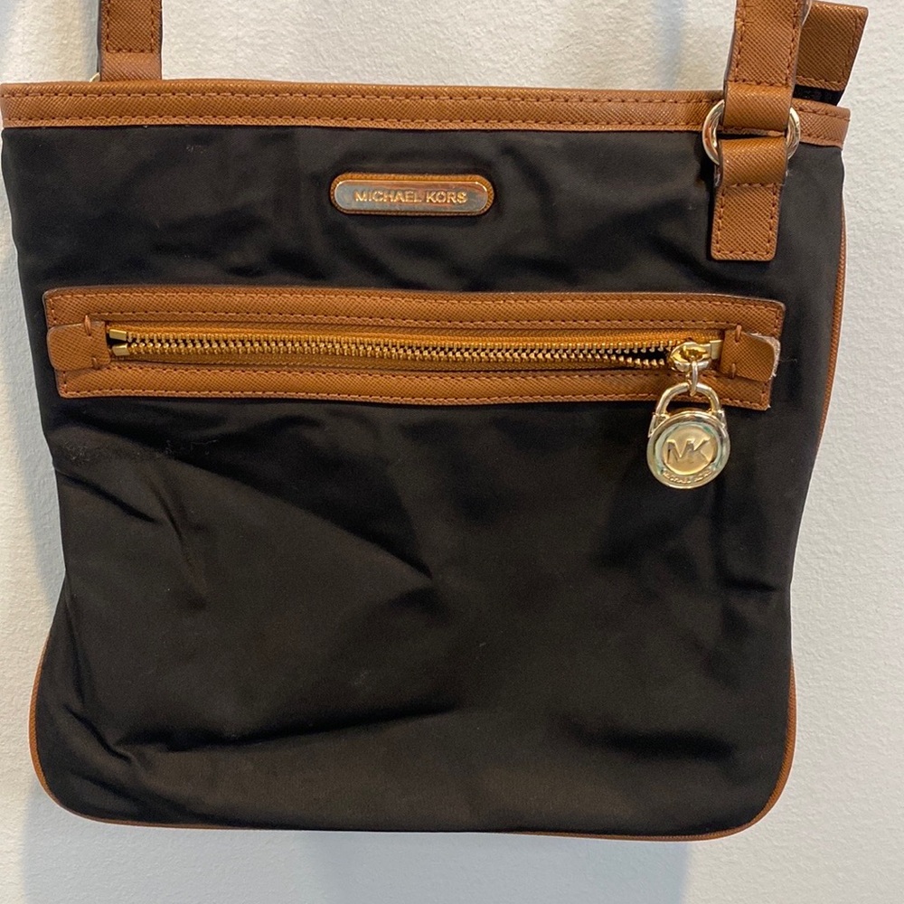 Michael Kors Kempton Black Nylon Crossbody Bag OS